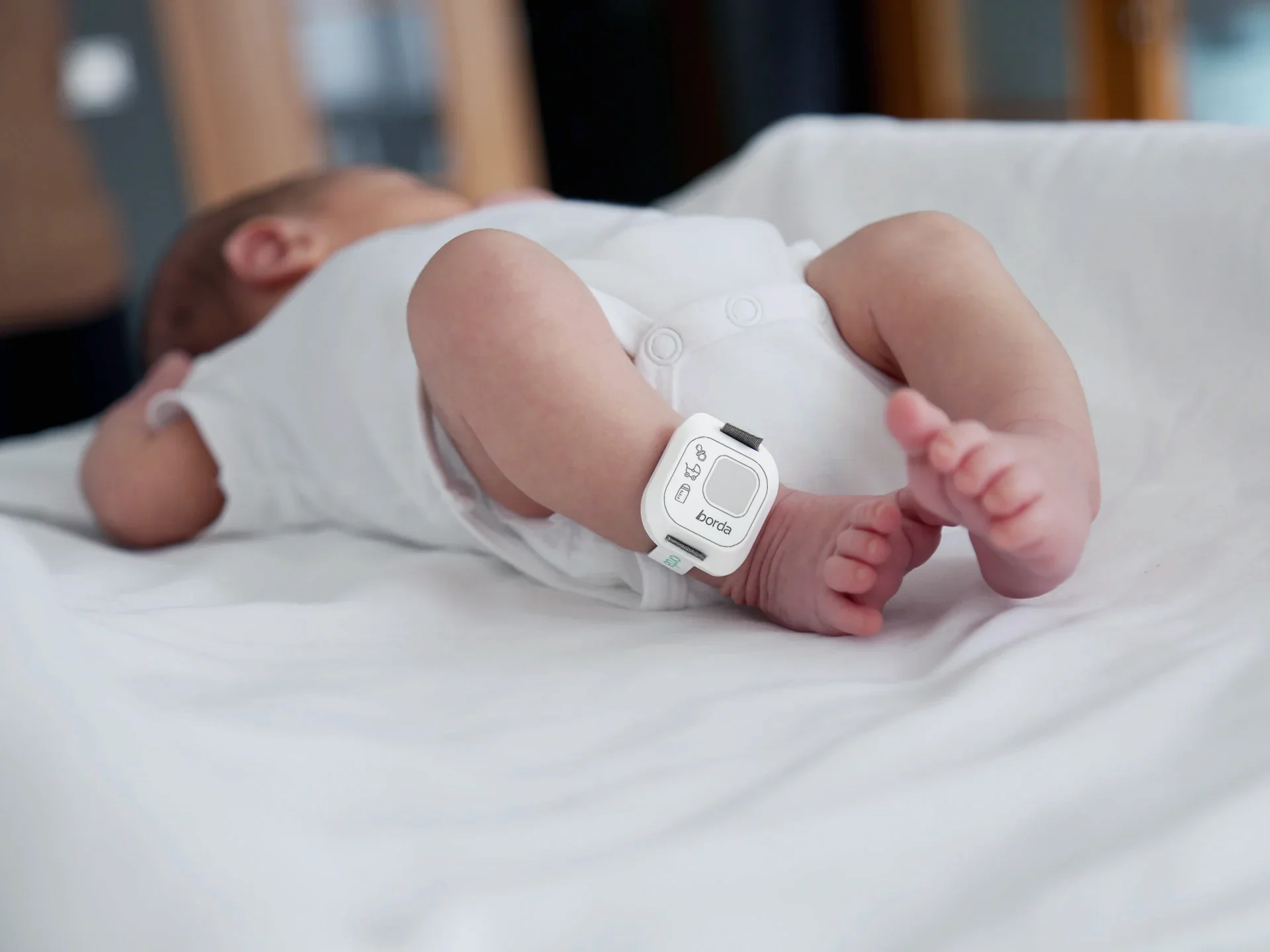 Infant Tag and Mother Tag baby safety tracking device for infants, designed by Formeta Design for Borda Technology