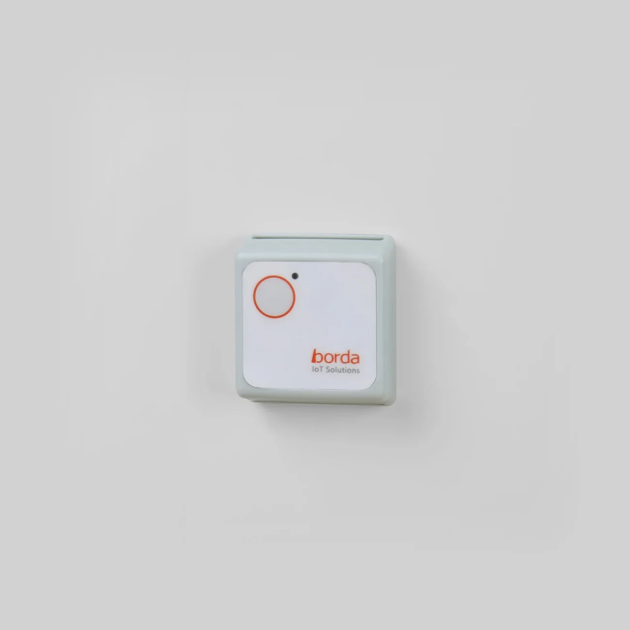 Asset Tag asset tracking device designed by Formeta Design for equipment monitoring