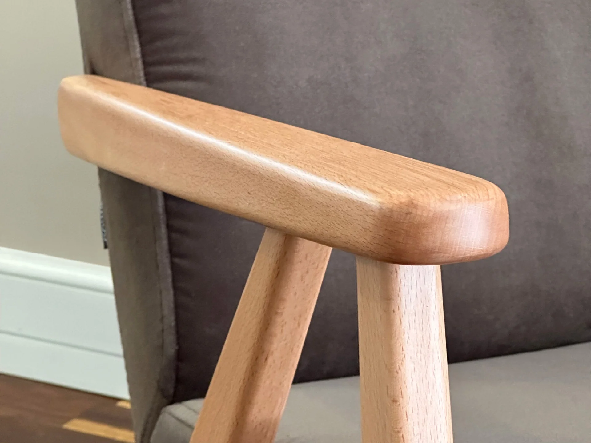 Levy Modular Nordic Bergere designed by Formeta Design for Normod