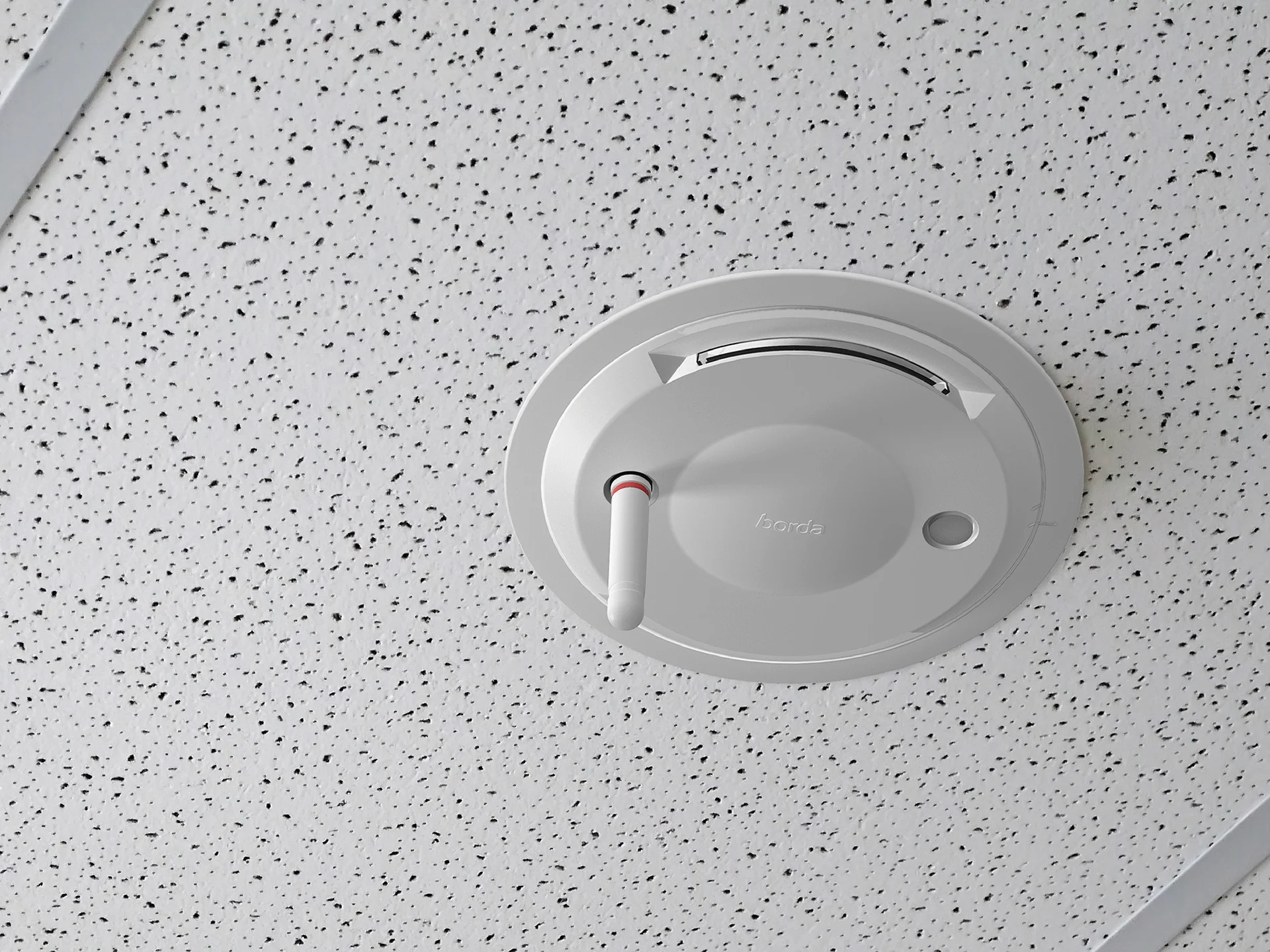 Locator tracking device designed by Formeta Design for real-time positioning and safety