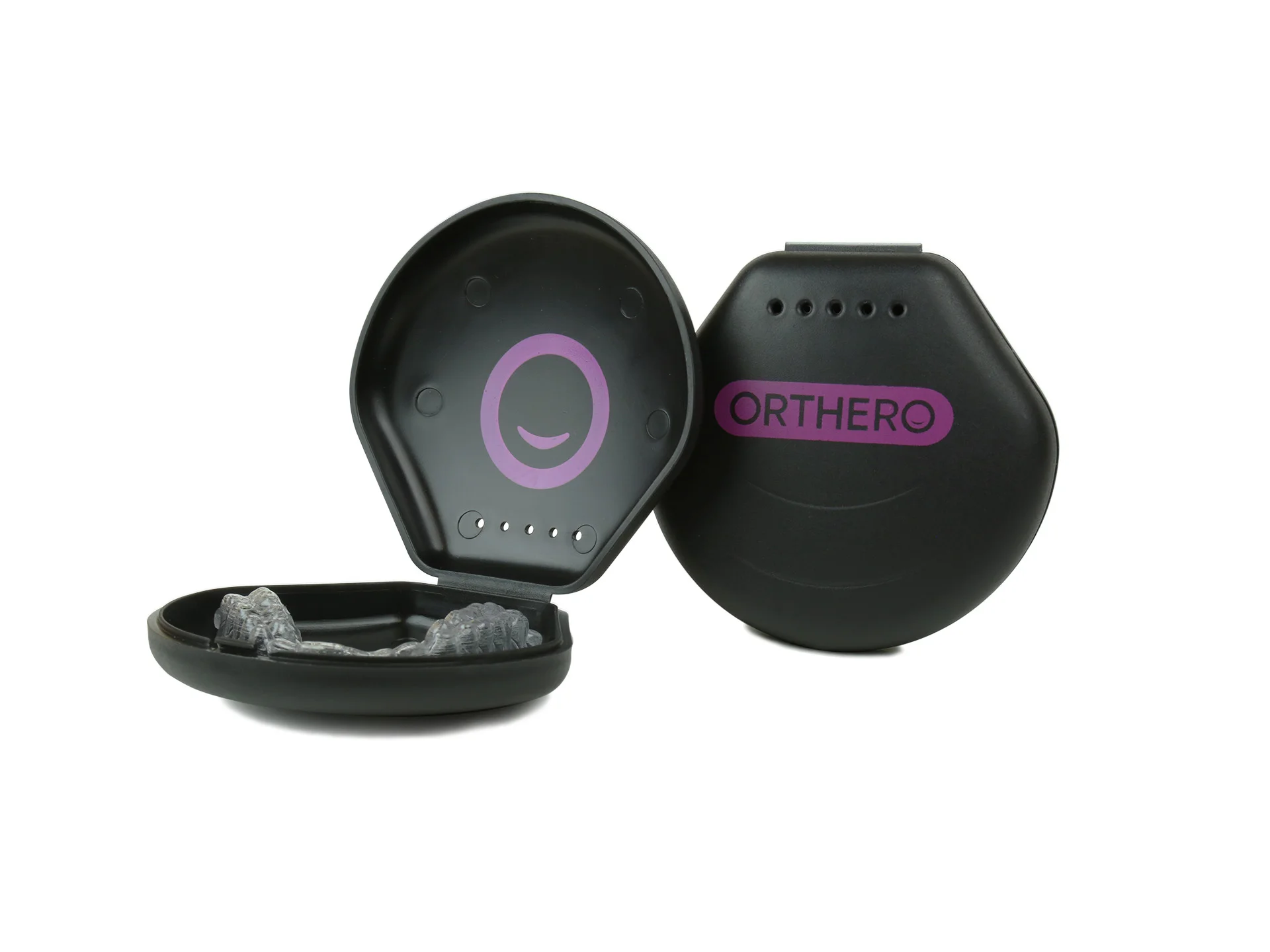 Pearl retainer case for clean aligners designed by Formeta Design for daily wellness