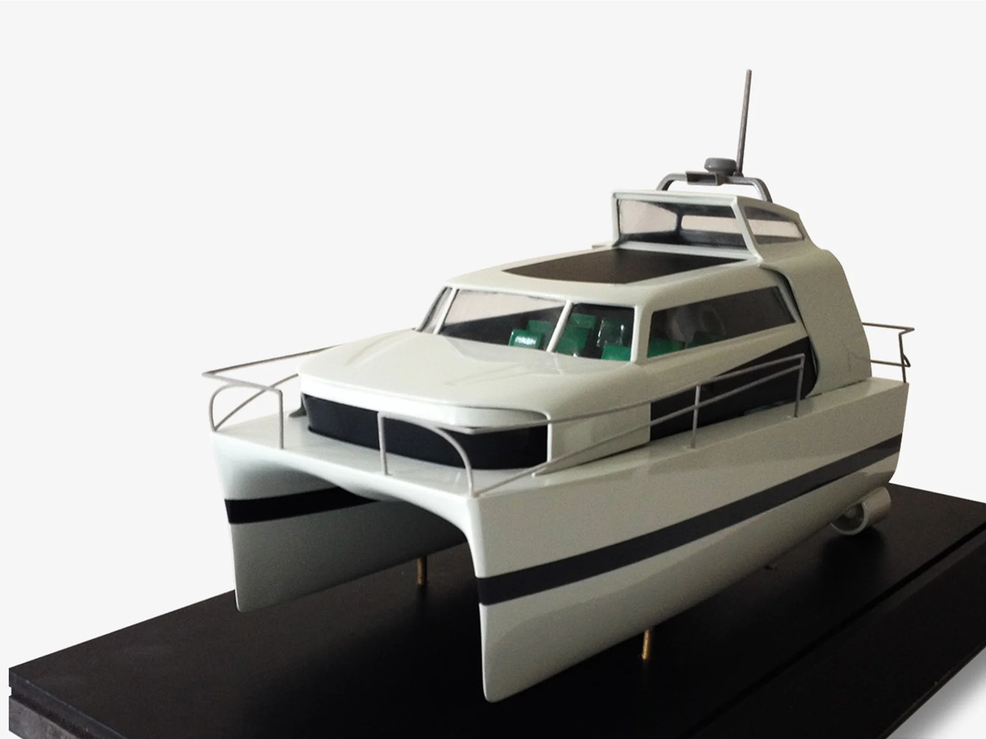 Seacat electric water taxi designed by Formeta Design for TVY Marine