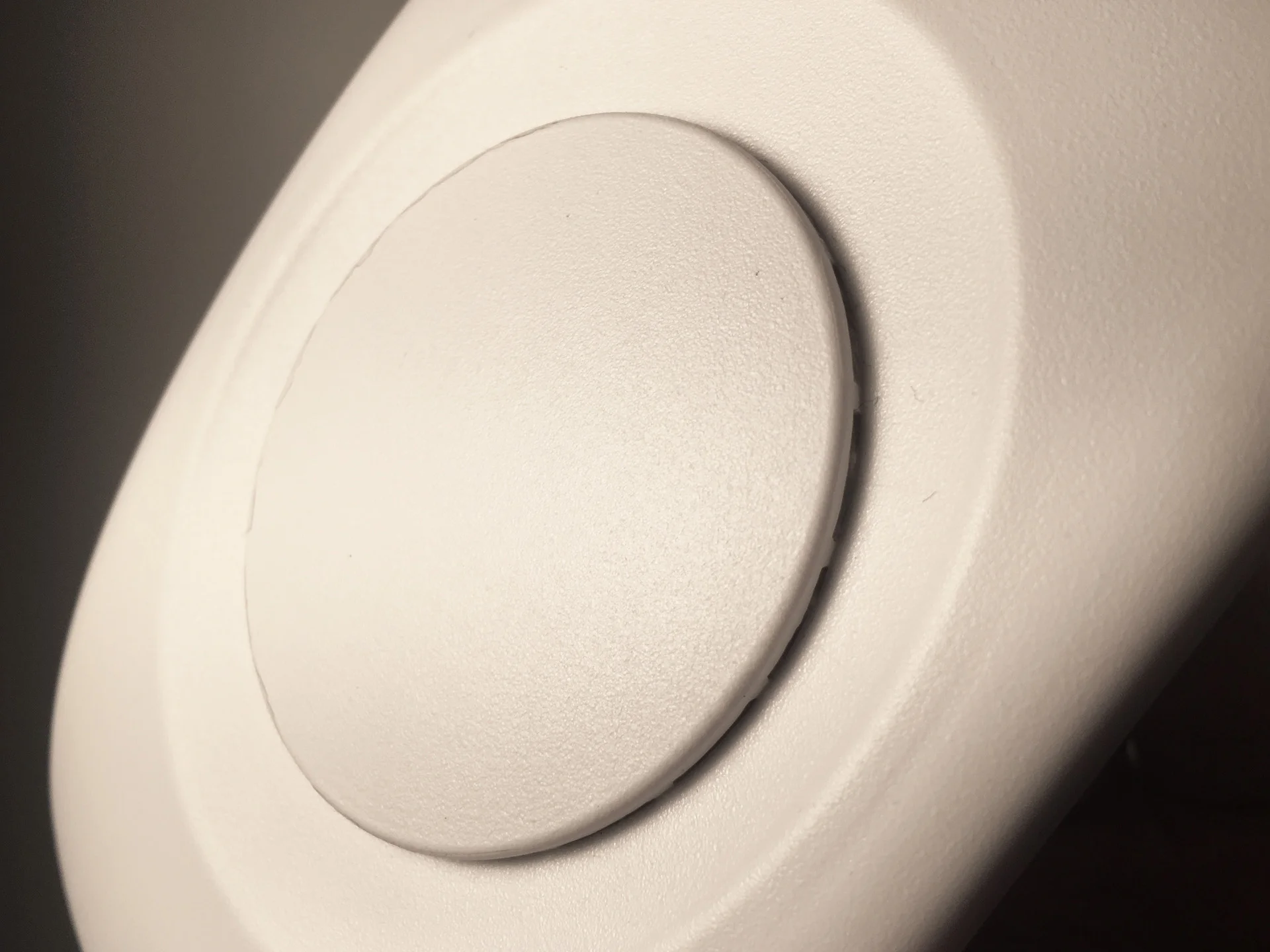 Smart Box energy tracking device designed by Formeta Design with IoT integration